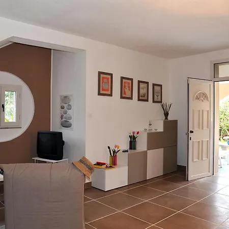 Cala Bernardo 2 Apartment *
